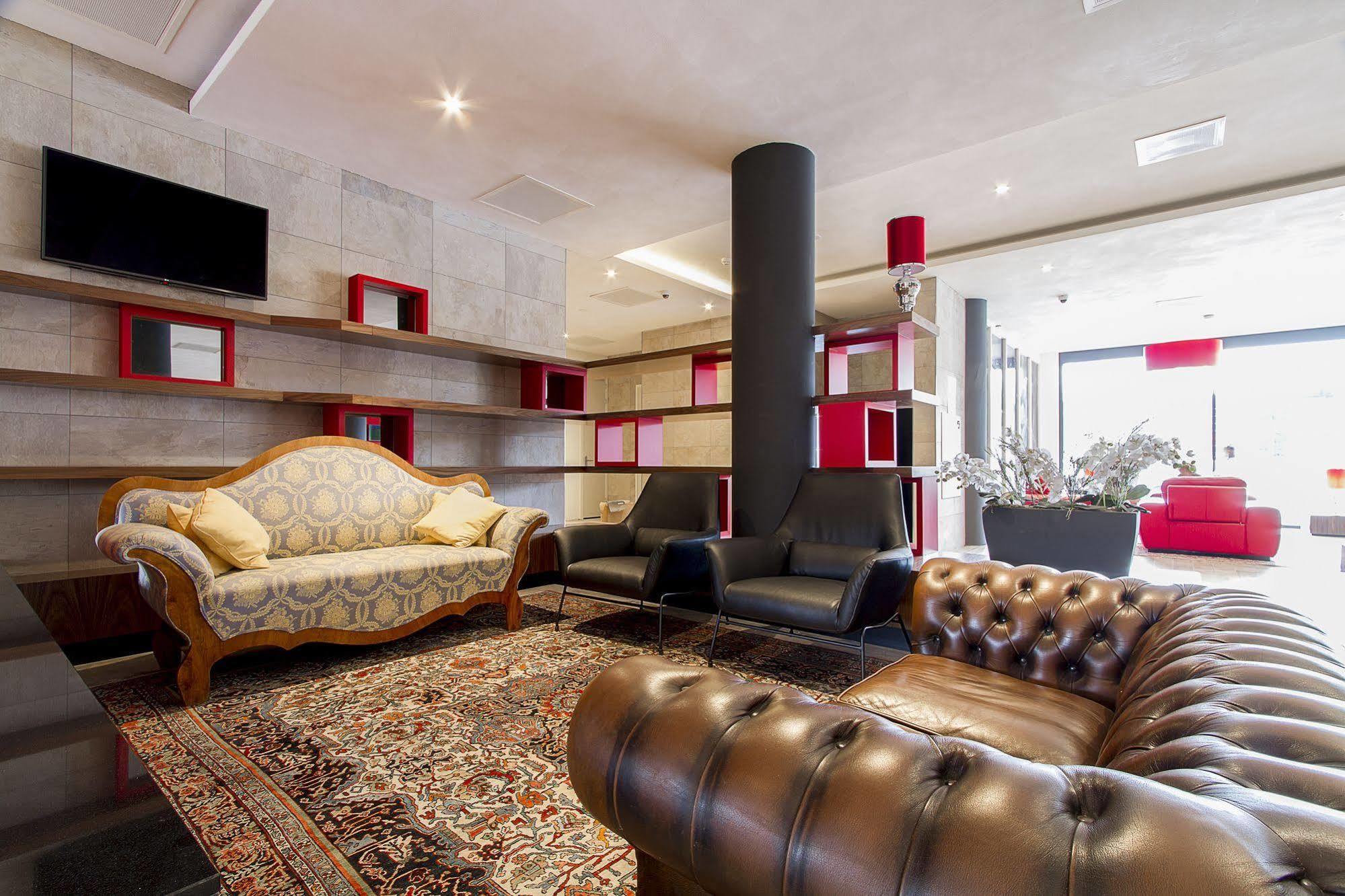Bastion Hotel Eindhoven Waalre מראה חיצוני תמונה