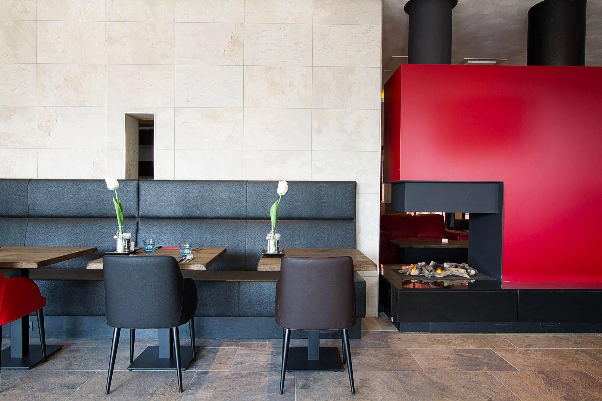 Bastion Hotel Eindhoven Waalre מראה חיצוני תמונה