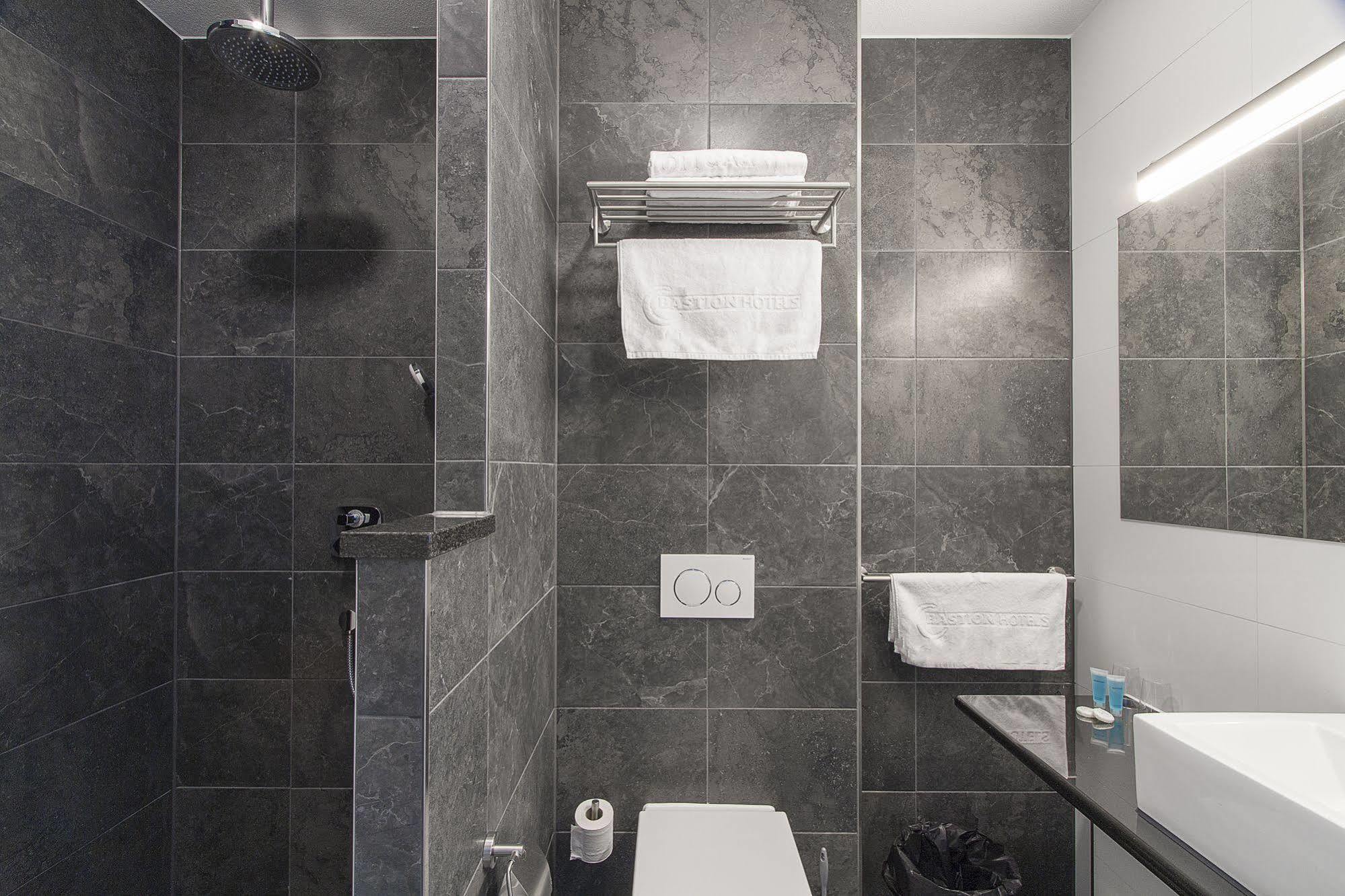 Bastion Hotel Eindhoven Waalre מראה חיצוני תמונה