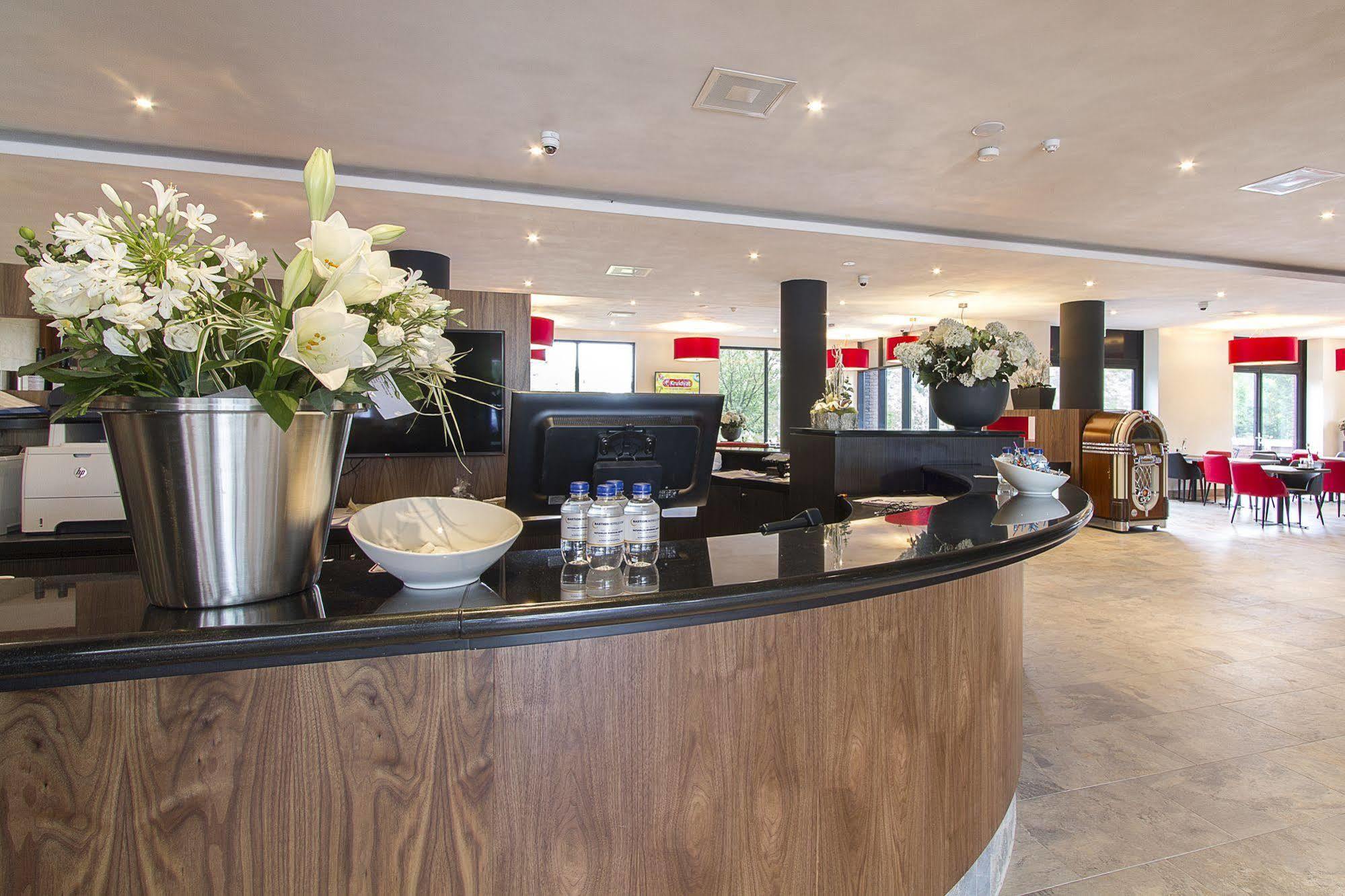 Bastion Hotel Eindhoven Waalre מראה חיצוני תמונה