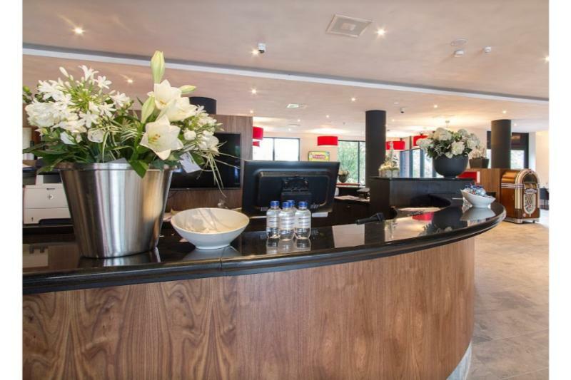 Bastion Hotel Eindhoven Waalre מראה חיצוני תמונה